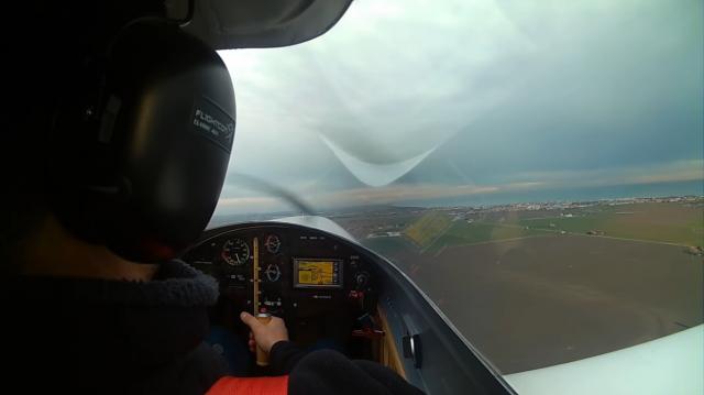 forward view flying