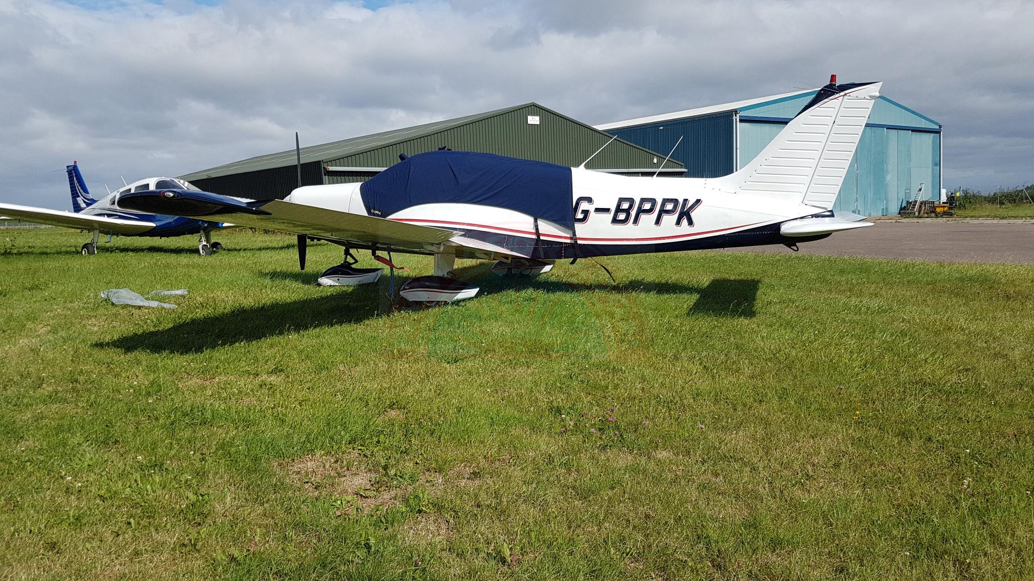 PA28 151 Piper Warrior to be sold with new annual. Leather inter