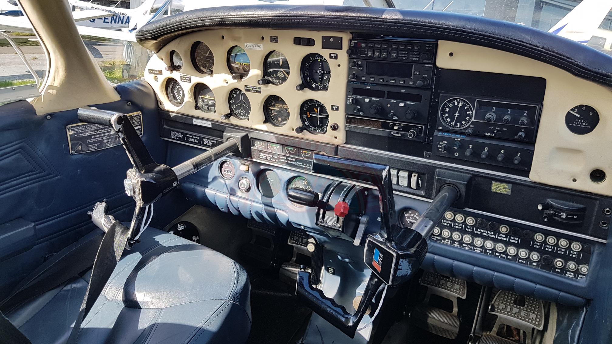 PA28 151 Piper Warrior to be sold with new annual. Leather inter